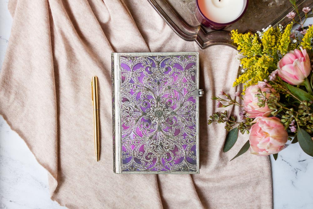 PAPERBLANKS SILVER FILIGREE AUBERGINE